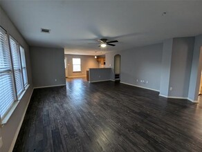 10409 Hideaway Trail in Fort Worth, TX - Building Photo - Building Photo