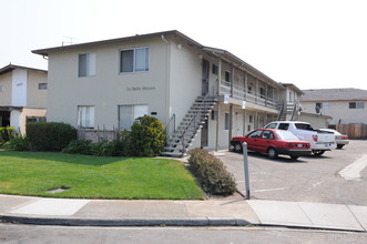 La Belle Maison in Santa Clara, CA - Foto de edificio - Building Photo