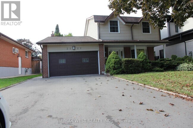 3121 Victoria St in Oakville, ON - Building Photo - Building Photo