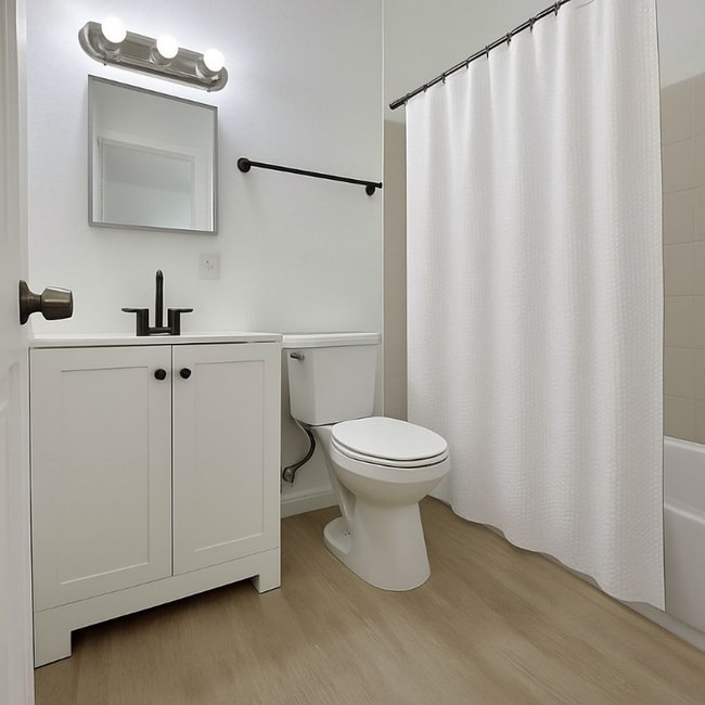 320 NE 13th Ave in Boynton Beach, FL - Building Photo - Building Photo