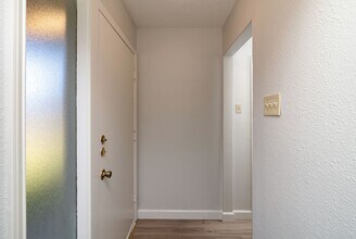 731 Brentwood Ln in Richardson, TX - Building Photo - Building Photo