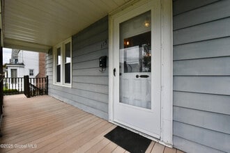 113 N 3rd Ave in Mechanicville, NY - Building Photo - Building Photo