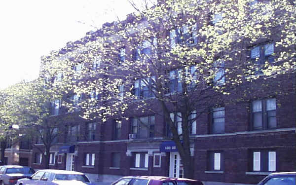 1317-27 W Farwell Ave in Chicago, IL - Building Photo