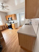 7 Flower St in New Rochelle, NY - Building Photo - Building Photo