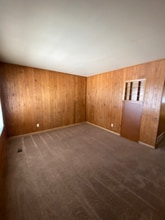 23786 Columbus Ave in Warren, MI - Building Photo - Building Photo