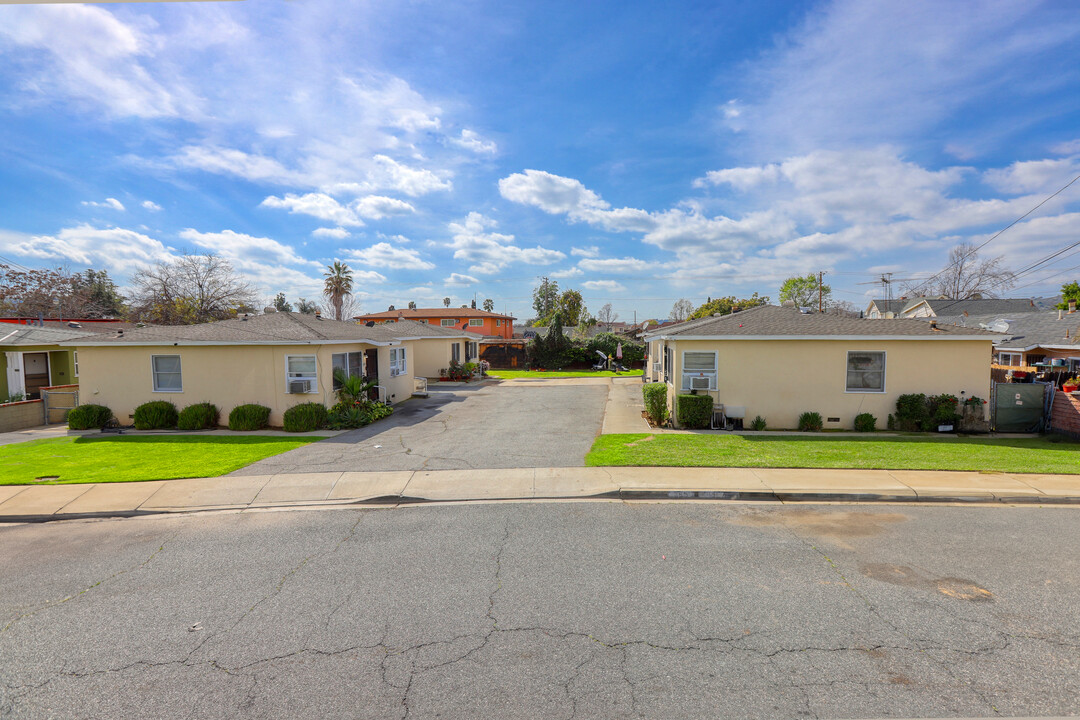 847 N Currier St in Pomona, CA - Building Photo