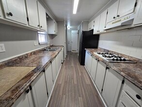 301 SE 3rd St in Bryant, AR - Building Photo - Building Photo