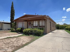 204 Cherry St in El Paso, TX - Building Photo - Building Photo