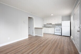 Cedar Green in Walkertown, NC - Building Photo