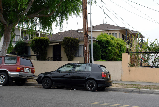 3946 W 112th St in Inglewood, CA - Building Photo - Building Photo