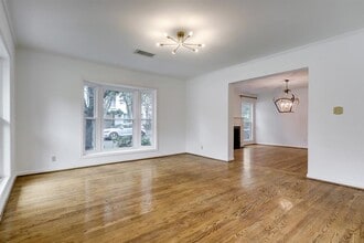 6601 Brompton Rd in Houston, TX - Building Photo - Building Photo