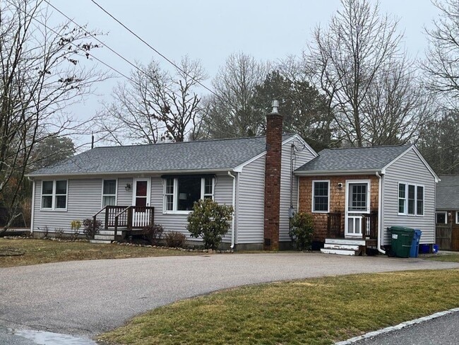 property at 121 Balsam Rd