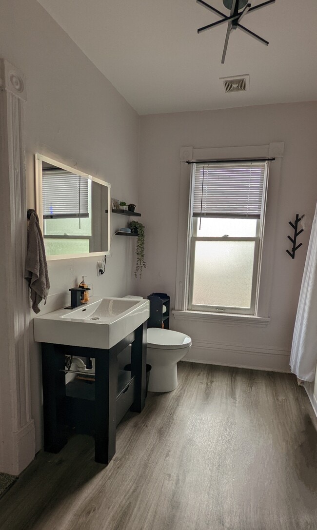 609 Van Buren Ave in St. Paul, MN - Building Photo - Building Photo