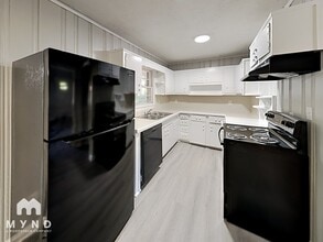 919 Green Valley Rd SW in Mableton, GA - Building Photo - Building Photo