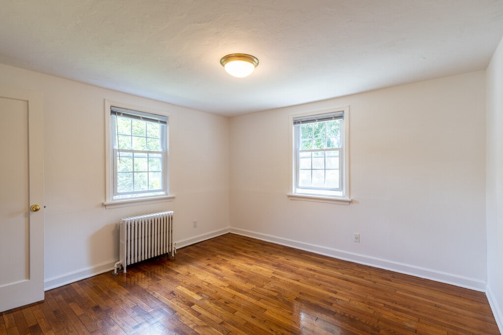 Garfield Park Apartments in Bound Brook, NJ