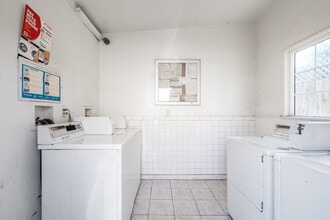 Mid-Century Property Amid South LA’s Vital Commercial Corridor in Los Angeles, CA - Building Photo - Building Photo