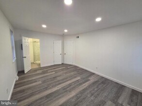 8947 Alton St in Philadelphia, PA - Building Photo - Building Photo