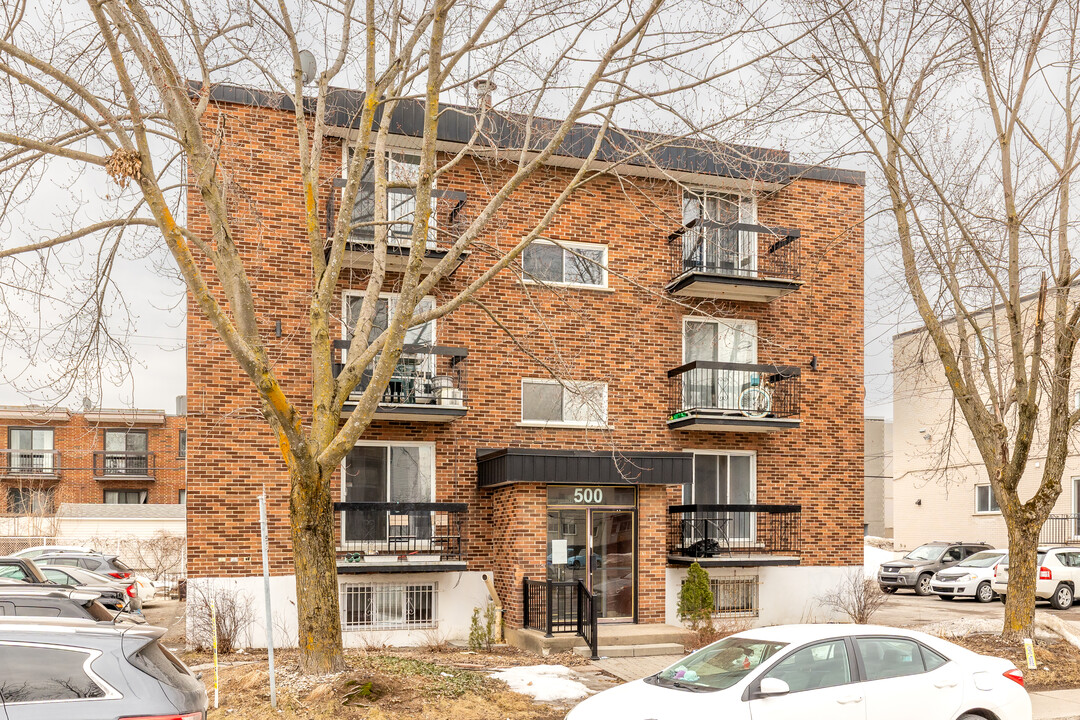 500 Robin Boul in Laval, QC - Building Photo