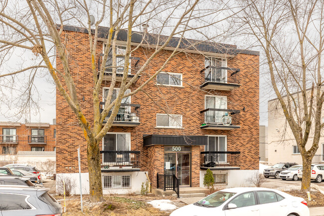 500 Robin Boul in Laval, QC - Building Photo - Building Photo