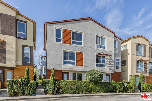 property at 2581 Arvia St