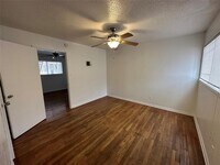 4921 Crawford St photo'