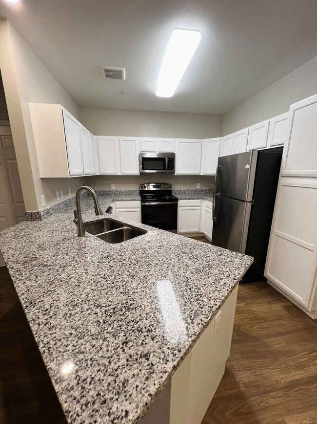 property at 400 Willow Grv Wy
