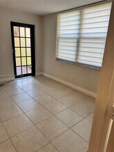 14421 N Kendall Dr in Miami, FL - Building Photo - Building Photo