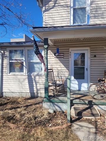 305 Jerry St in Castle Rock, CO - Foto de edificio - Building Photo