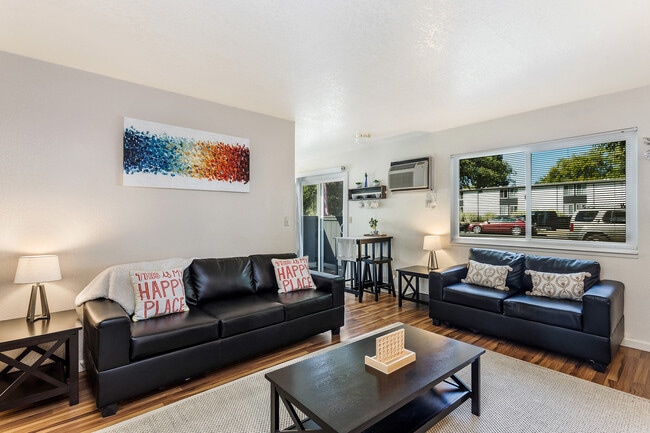 The Social Chico® in Chico, CA - Foto de edificio - Building Photo