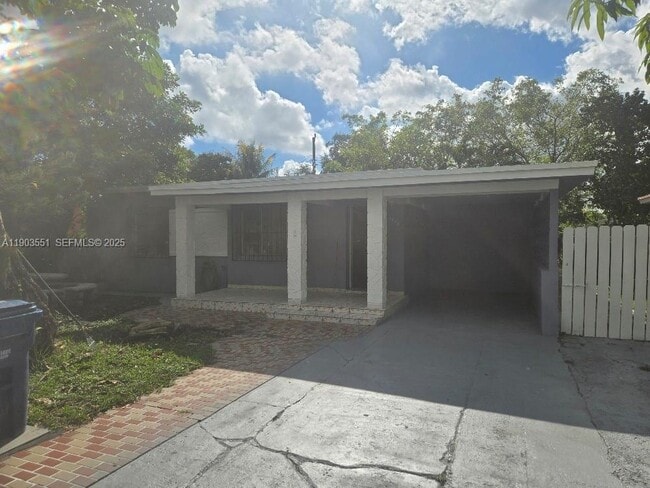 property at 1370 NW 116th Terrace