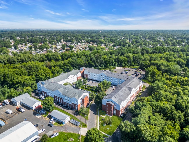 2101 Reamer Dr in Barrington, NJ - Building Photo - Building Photo