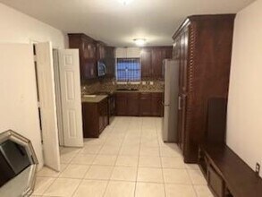 2541 Camel Ct in Dallas, TX - Building Photo - Building Photo