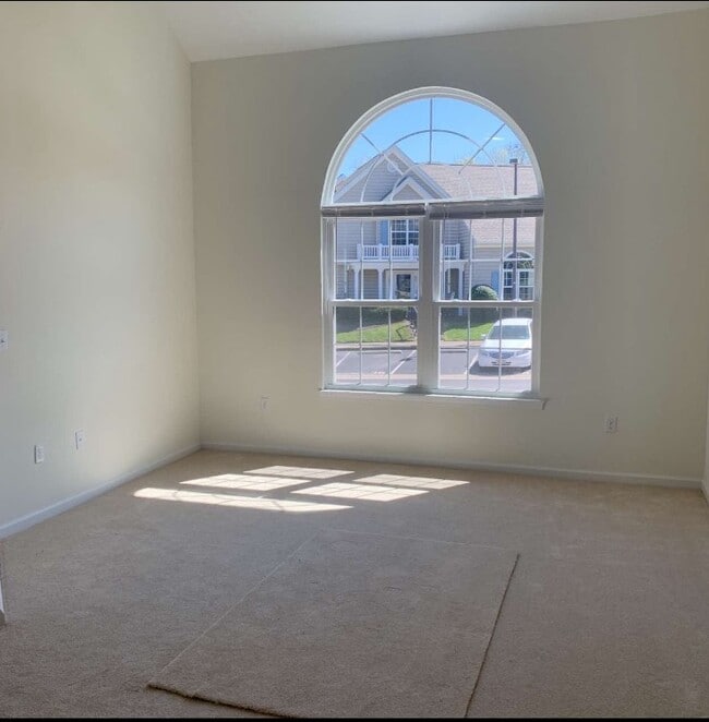 1107 Settlement Dr in Williamsburg, VA - Building Photo - Building Photo