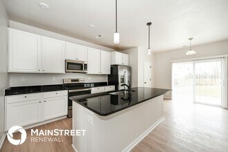 17924 Cloverfield Wy, Unit 304 in Louisville, KY - Building Photo - Building Photo