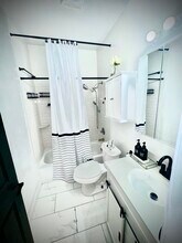 3333 Delachaise St, Unit Luxury Condo in New Orleans, LA - Building Photo - Building Photo