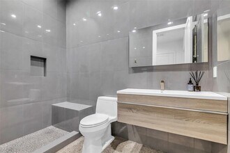 1214 Dart St in Houston, TX - Building Photo - Building Photo