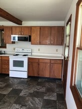 536 W McDonough St in Macomb, IL - Building Photo - Building Photo