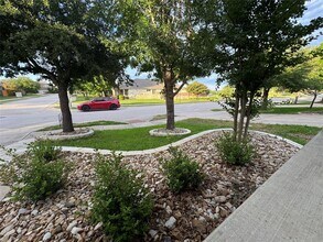 1005 Sunny Meadows Loop in Georgetown, TX - Building Photo - Building Photo