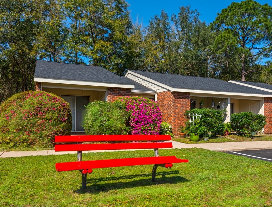 Milton Apartments in Milton, FL - Building Photo