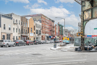 1098 De Kalb Ave in Brooklyn, NY - Building Photo - Building Photo