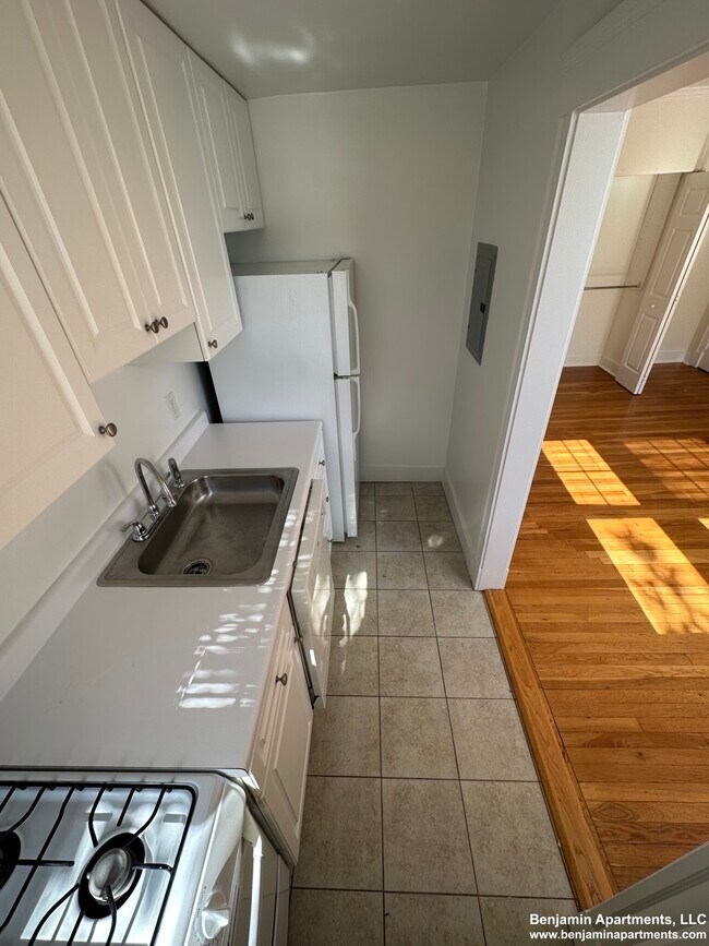 1 Langdon St, Unit 33 in Cambridge, MA - Building Photo - Building Photo