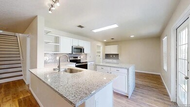 321 Hinge Loop in Cibolo, TX - Building Photo - Building Photo