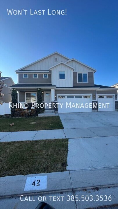 42 S Serrata Ln in Vineyard, UT - Building Photo