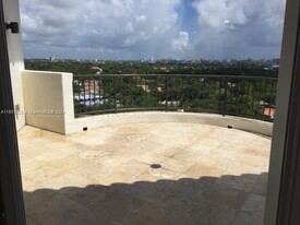 2701 SW 3rd Ave, Unit PH3 in Miami, FL - Foto de edificio - Building Photo