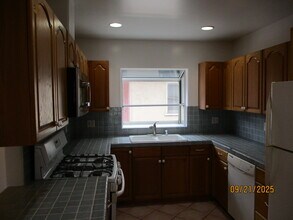 4400 Overland Ave, Unit 3 in Culver City, CA - Building Photo - Building Photo
