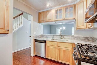 406 Wedgewood Way in Atlanta, GA - Building Photo - Building Photo