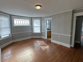 73 Sachem St in New Haven, CT - Building Photo - Building Photo