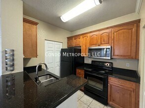 2572 Robert Trent Jones Dr in Orlando, FL - Building Photo - Building Photo