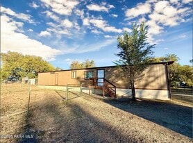 950 Tumbleweed Dr in Chino Valley, AZ - Building Photo