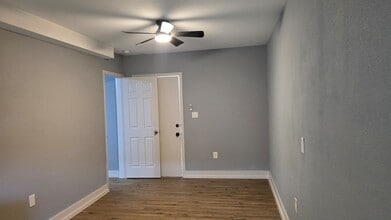 1012 Ann in Pasadena, TX - Building Photo - Building Photo